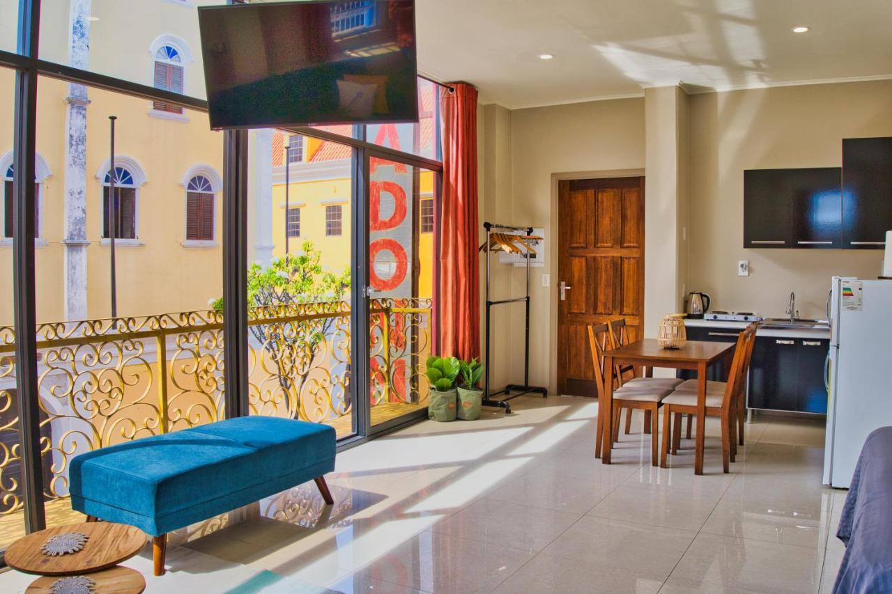 City Views Spacious Mezzanine Apartments ウィレムスタッド エクステリア 写真